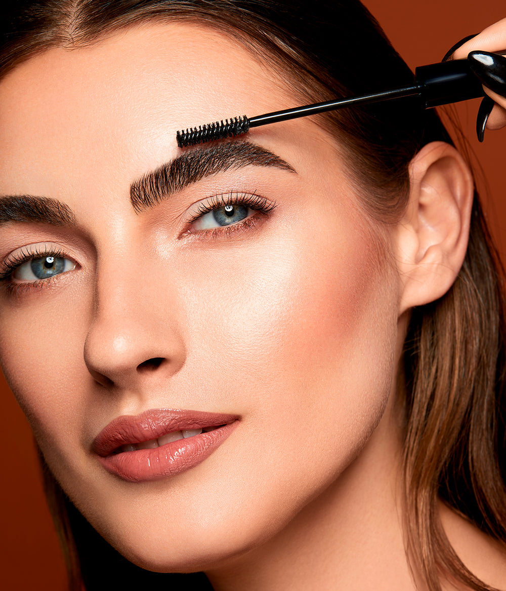 Evagarden Browfix Eyebrow Gel Fixer, on model