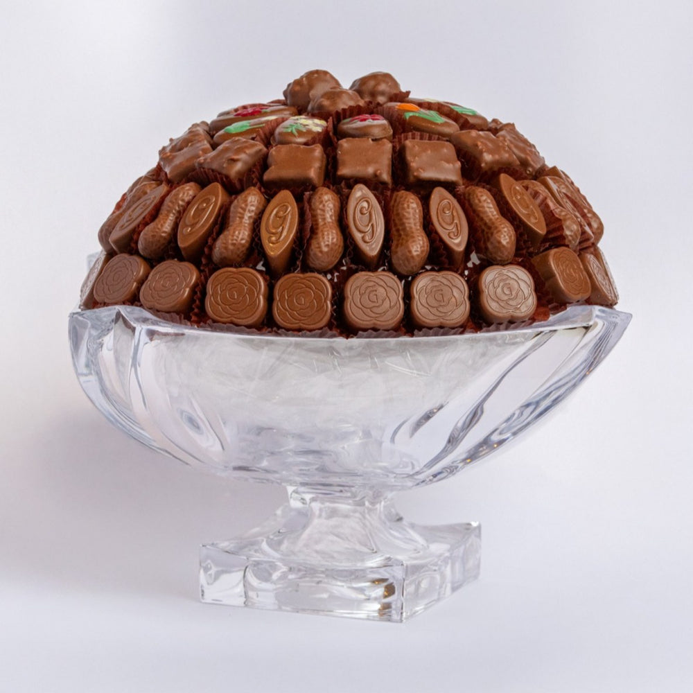 Agnes Footed Quadron Crystal filled with Ghraoui chocolates