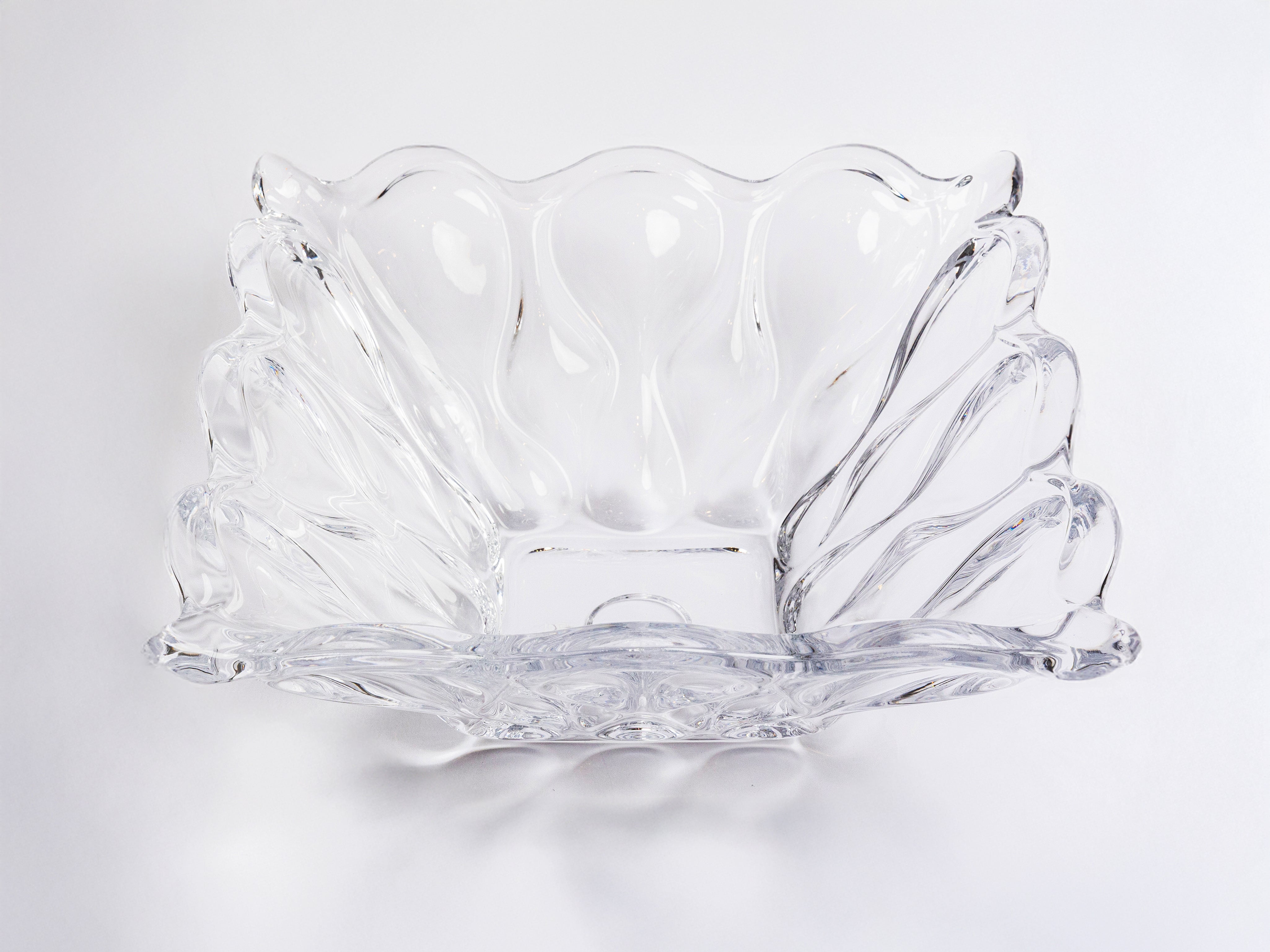 AUGUST OCEAN PATTERN CRYSTAL PLATE 32.5