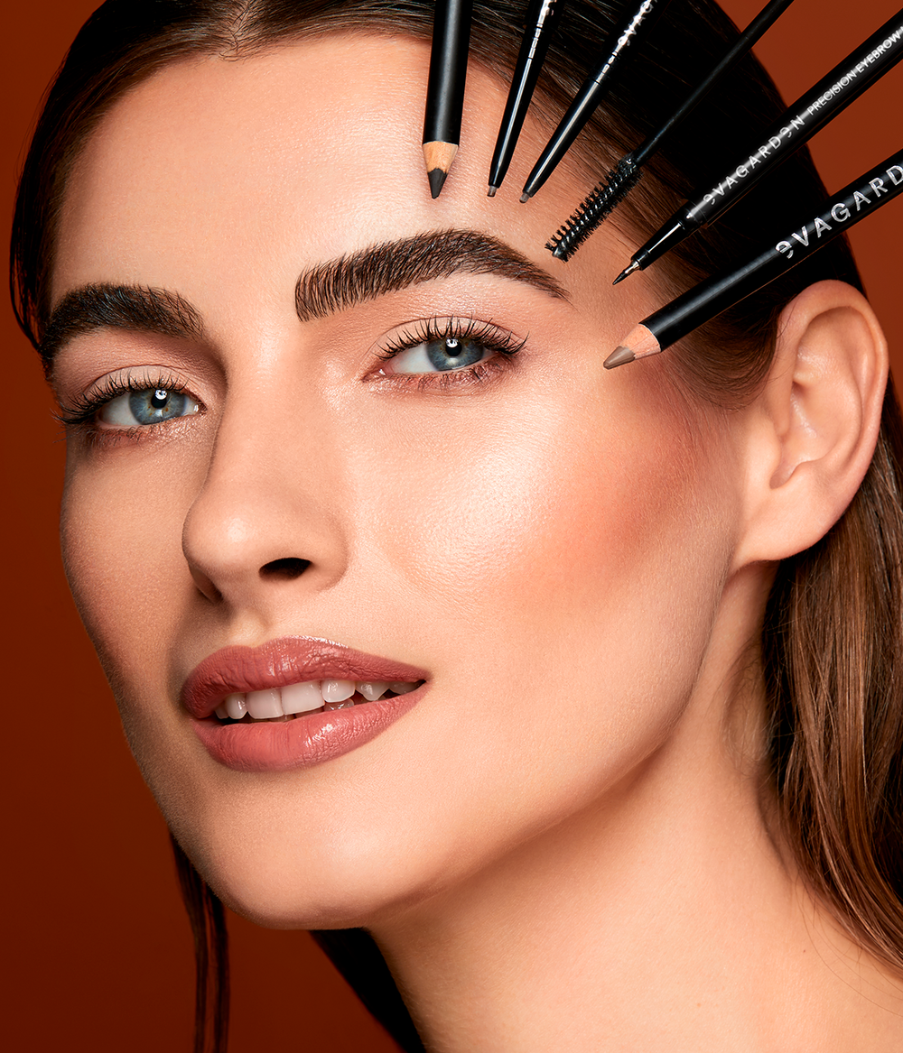 Evagarden Browfix Eyebrow Gel Fixer, on model