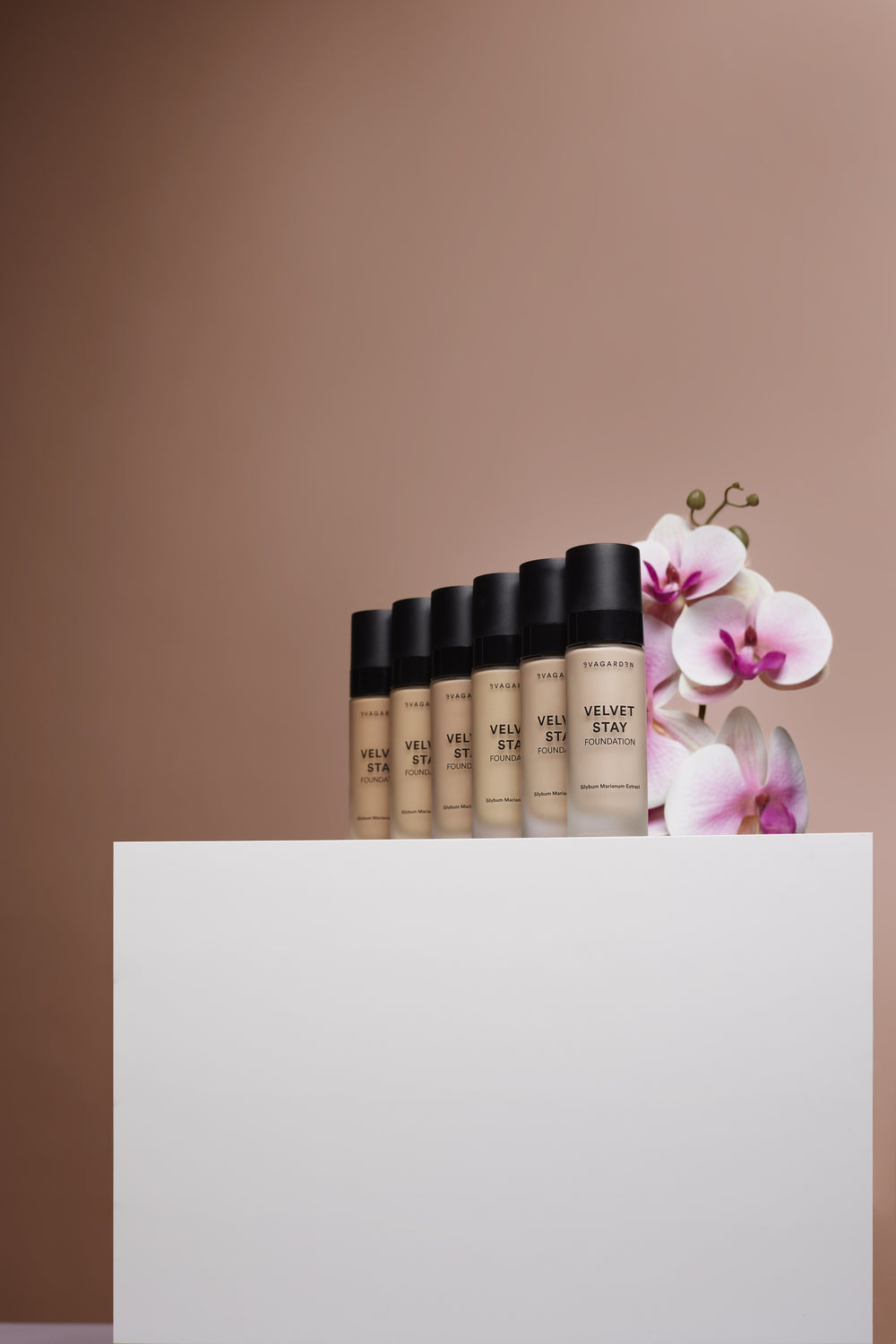 Evagarden Velvet Stay Foundation, still life