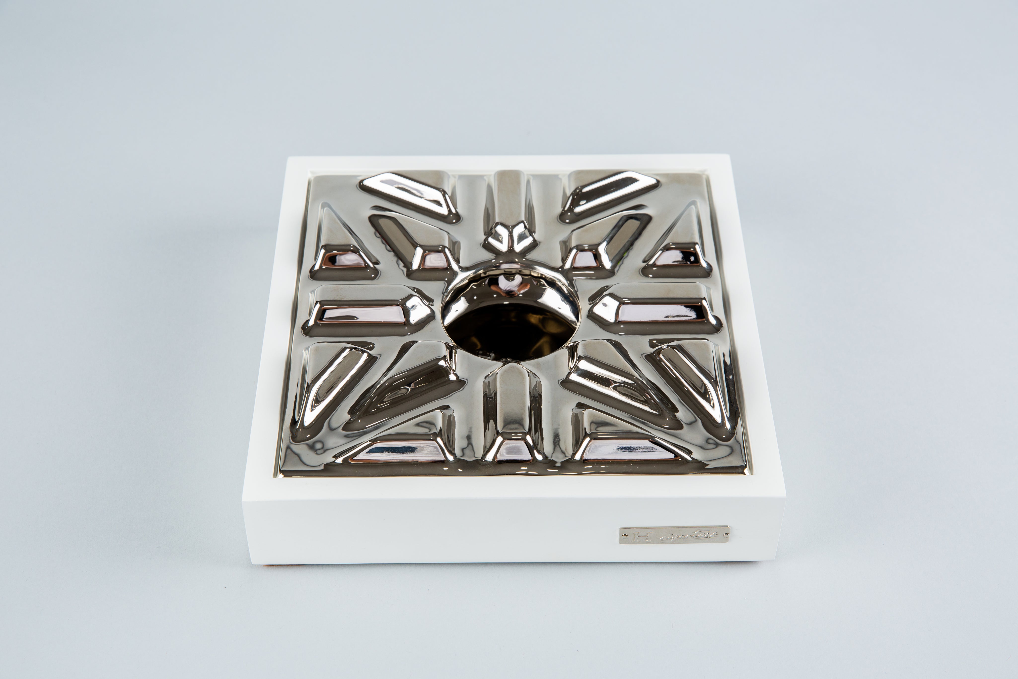 LUCERO XI ASHTRAY