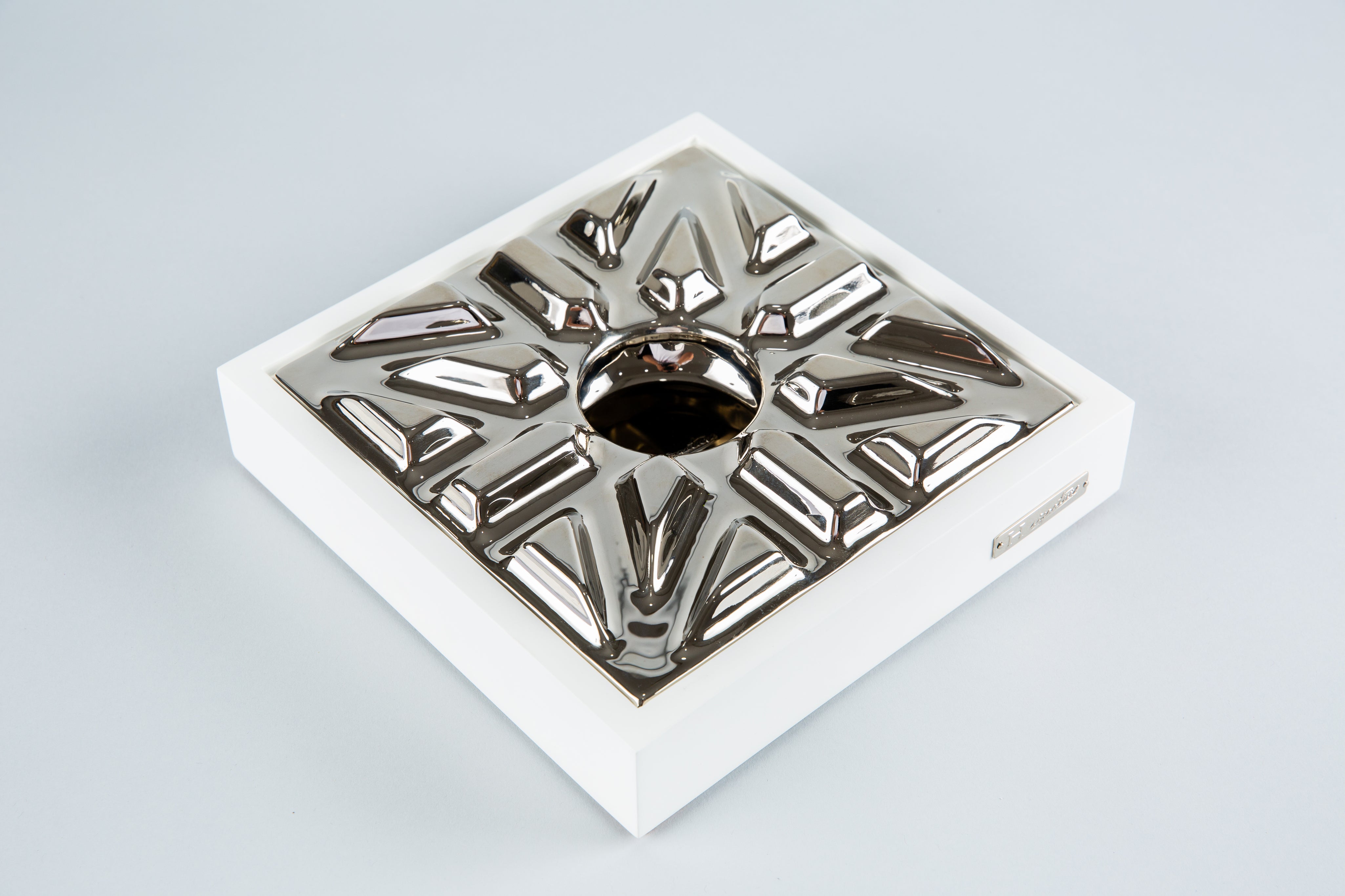 LUCERO XI ASHTRAY