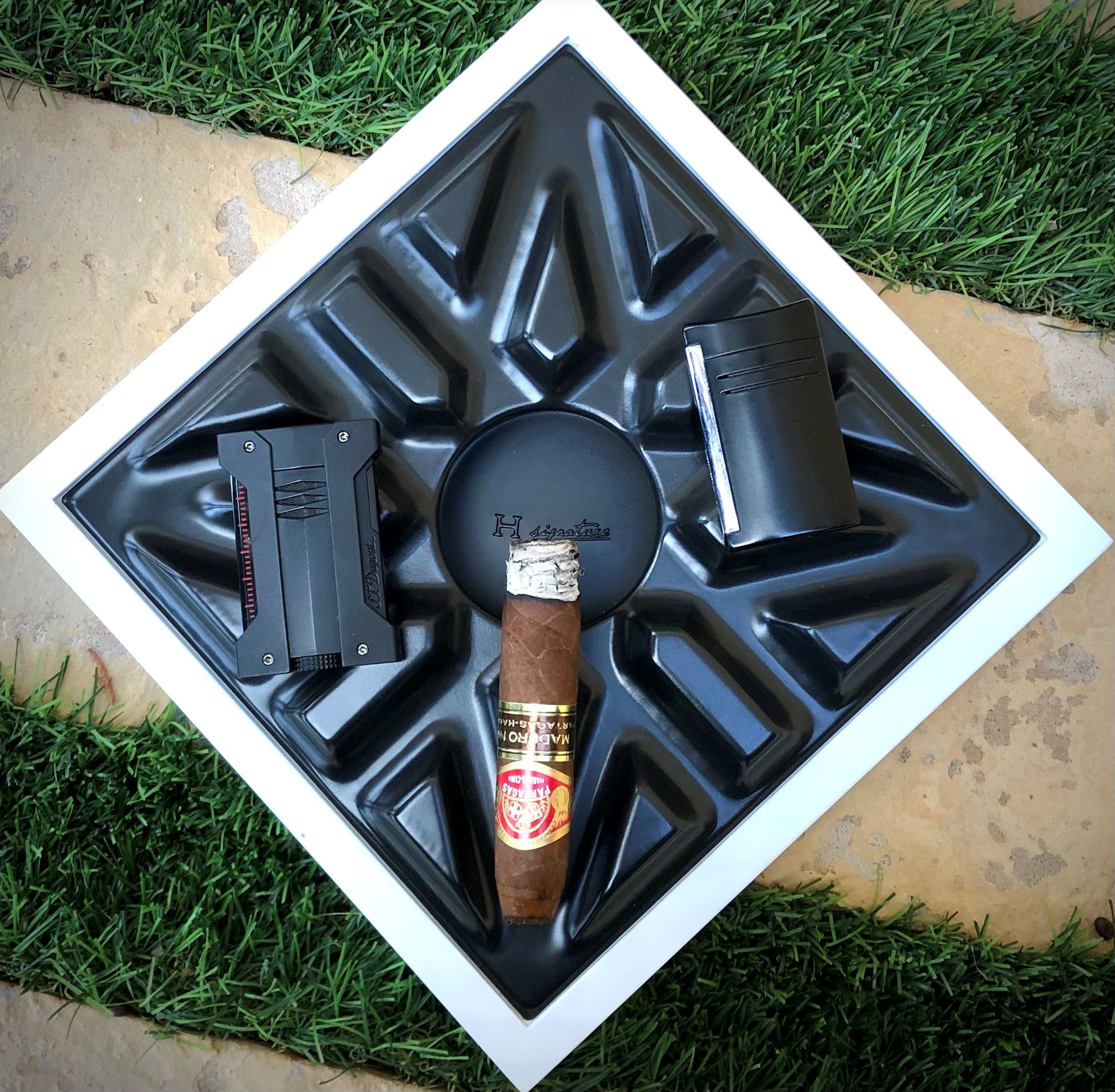 LUCERO XII ASHTRAY