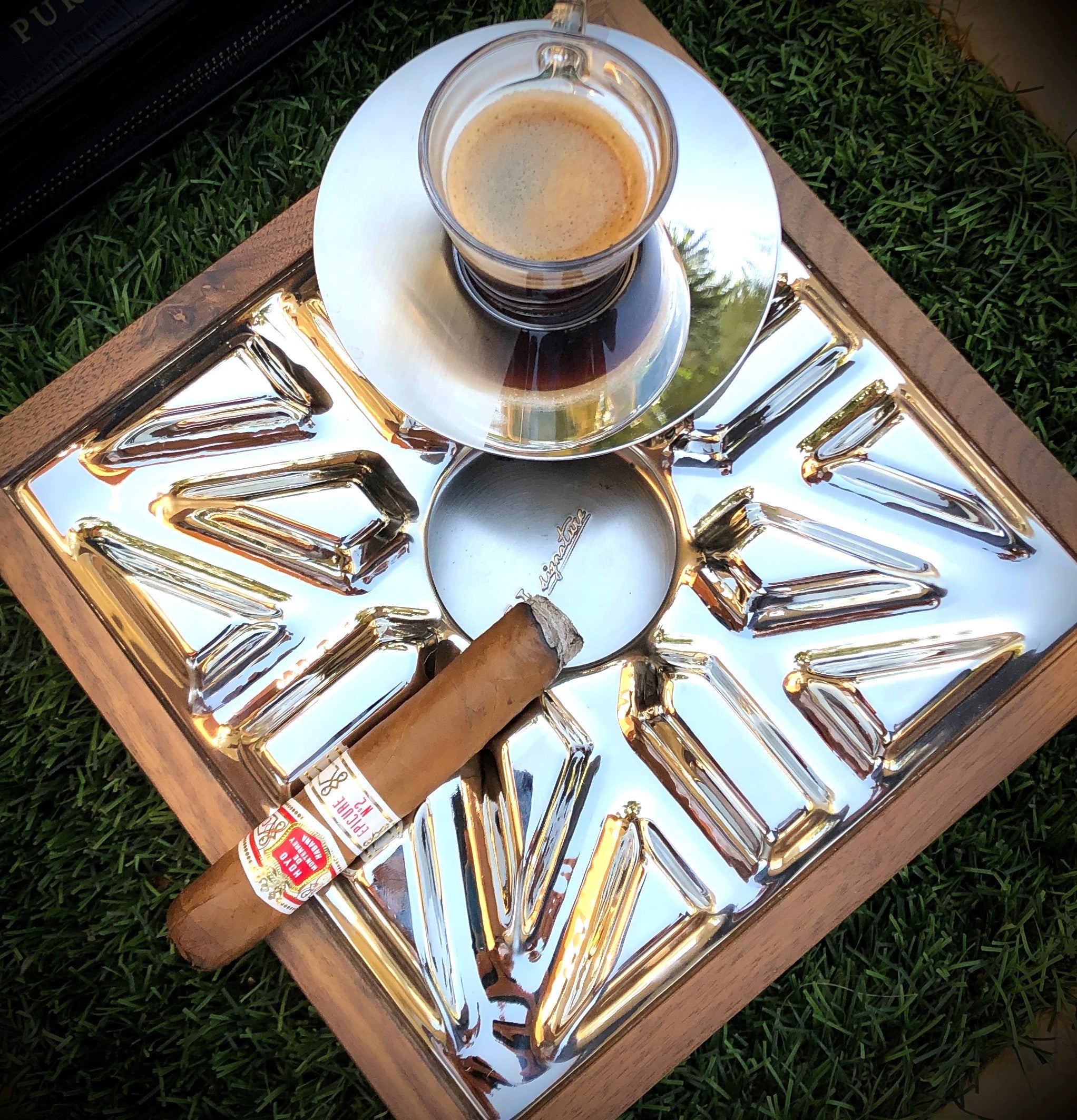 LuceroXIV-LUCERONICKELPLATED-WALNUTXIVCIGARASHTRAY.jpg