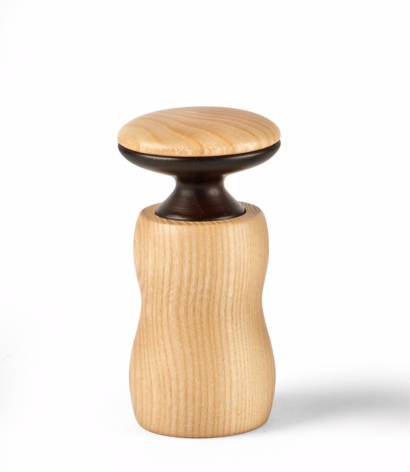 Salt or pepper mill small size