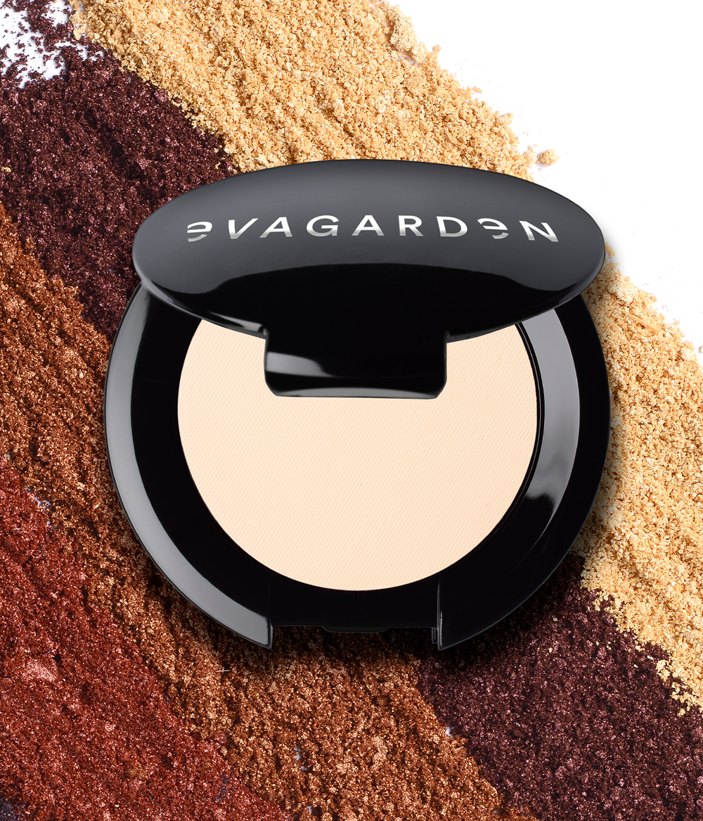 Evagarden Velvet Matte Eye Shadow 131 Ivory, still life