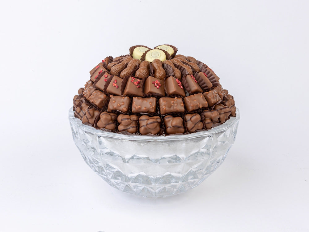 Agasta Deep Bowl Crystal filled with Ghraoui chocolates